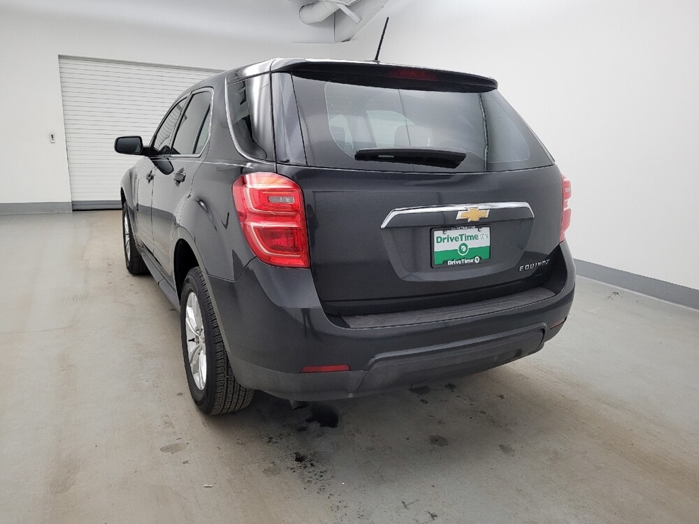 2017 Chevrolet Equinox in Maple Heights, OH 44137 - 18125326 6