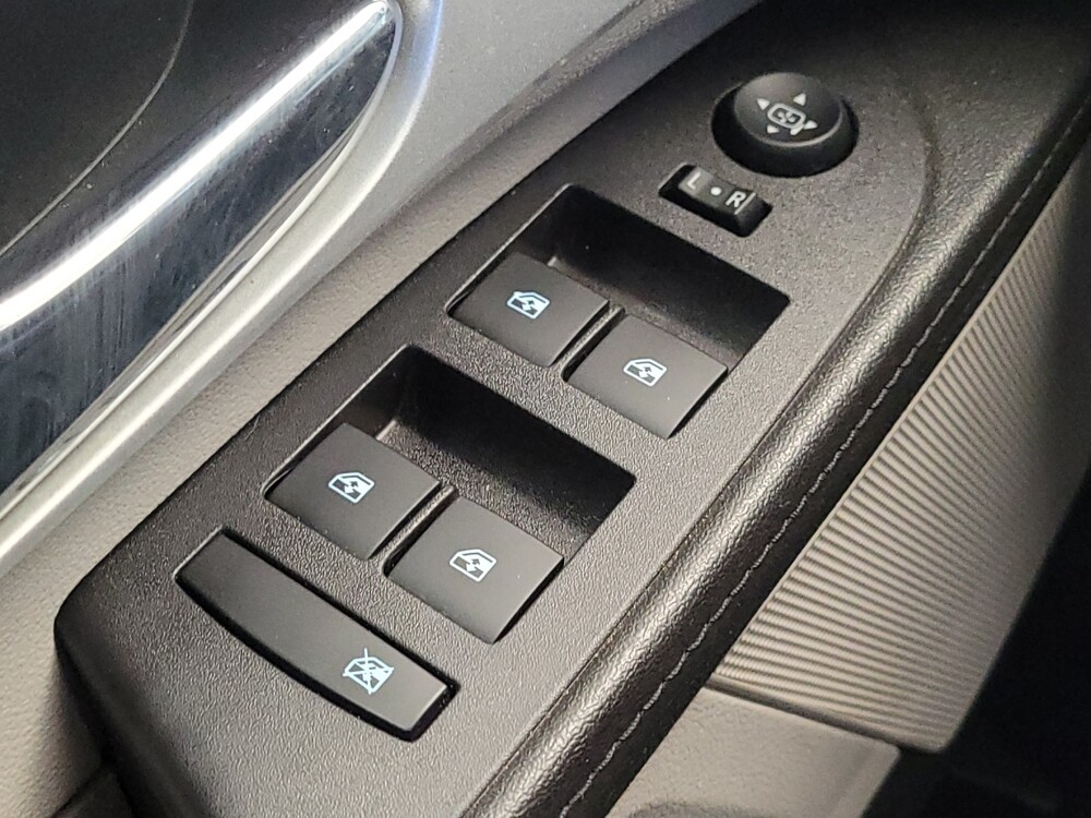 2017 Chevrolet Equinox in Maple Heights, OH 44137 - 18125326 27