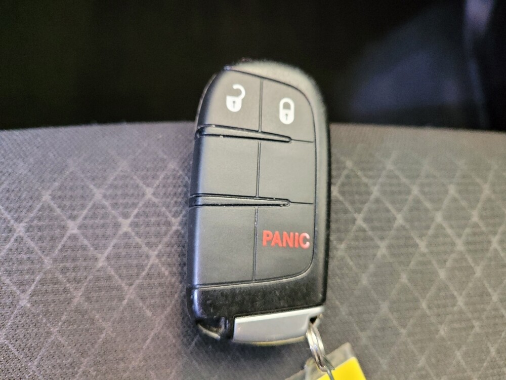 2019 Jeep Grand Cherokee in Miamisburg, OH 45342 - 18125330 32