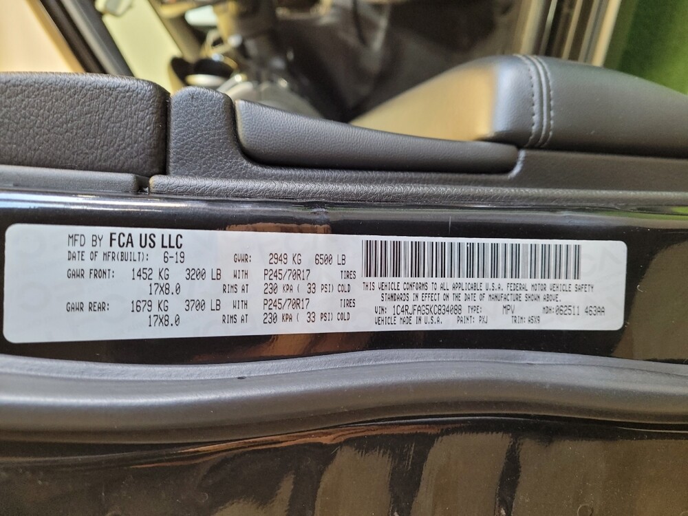 2019 Jeep Grand Cherokee in Miamisburg, OH 45342 - 18125330 33