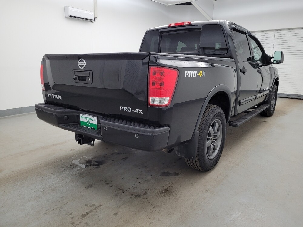 2015 Nissan Titan in Maple Heights, OH 44137 - 18125331 9