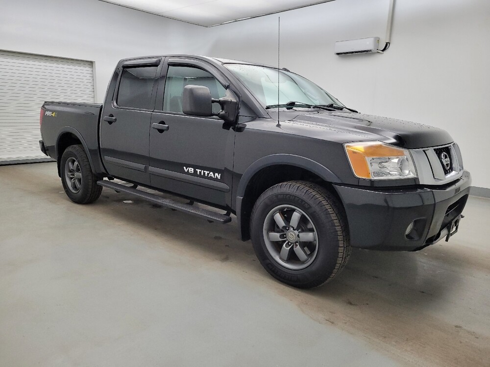 2015 Nissan Titan in Maple Heights, OH 44137 - 18125331 11