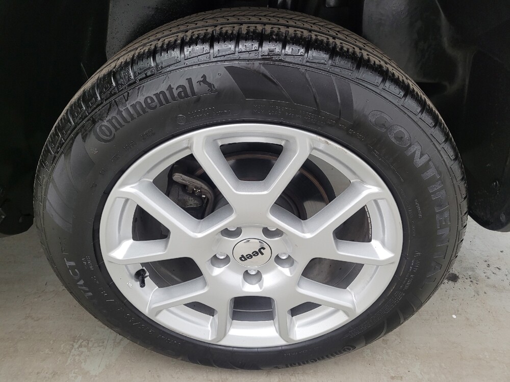 2022 Jeep Renegade in Miamisburg, OH 45342 - 18125333 31