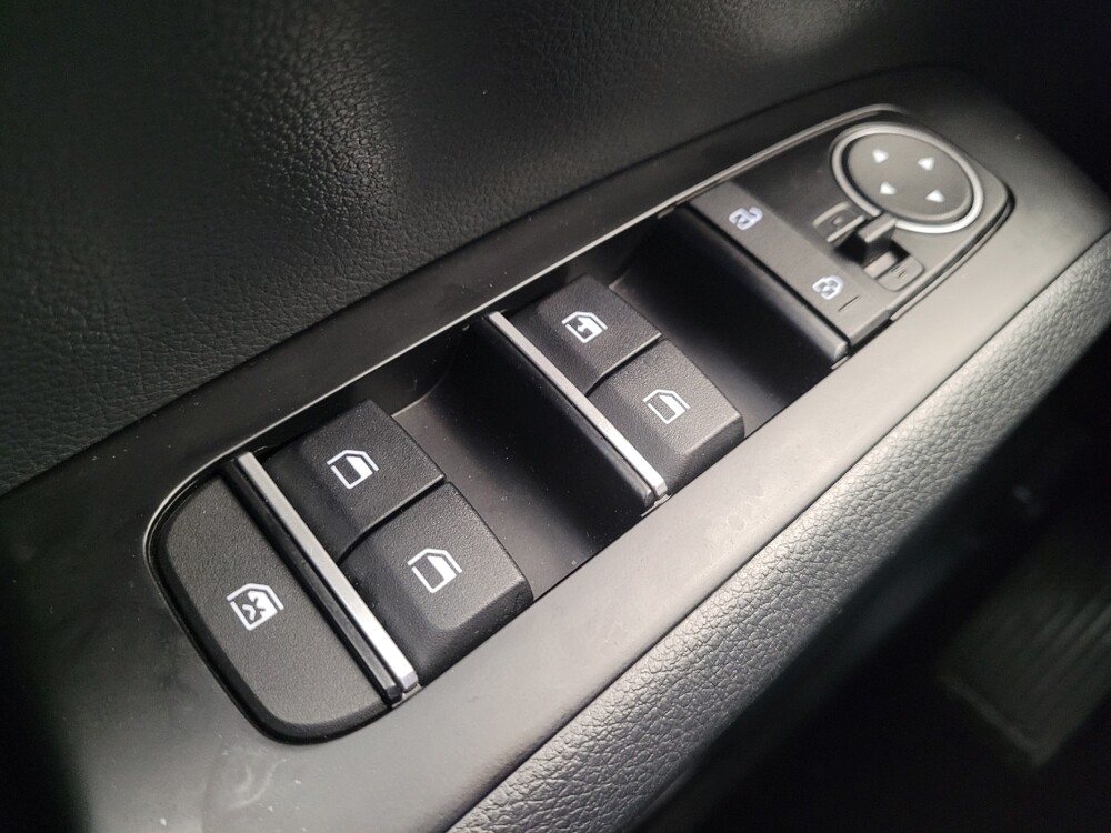 2025 Kia Soul in Miamisburg, OH 45342 - 18125337 27