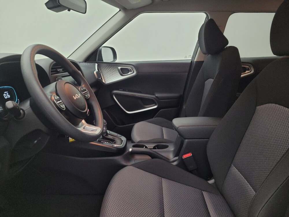 2025 Kia Soul in Miamisburg, OH 45342 - 18125337 17