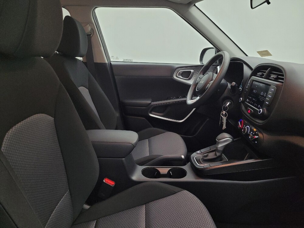 2025 Kia Soul in Miamisburg, OH 45342 - 18125337 21