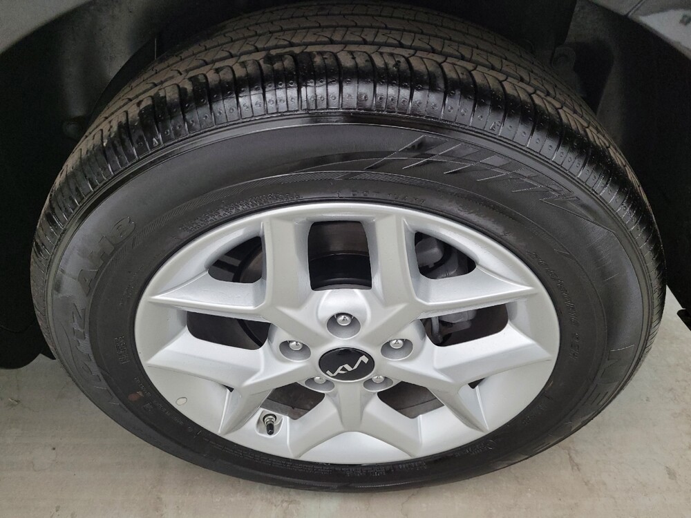 2025 Kia Soul in Miamisburg, OH 45342 - 18125337 31