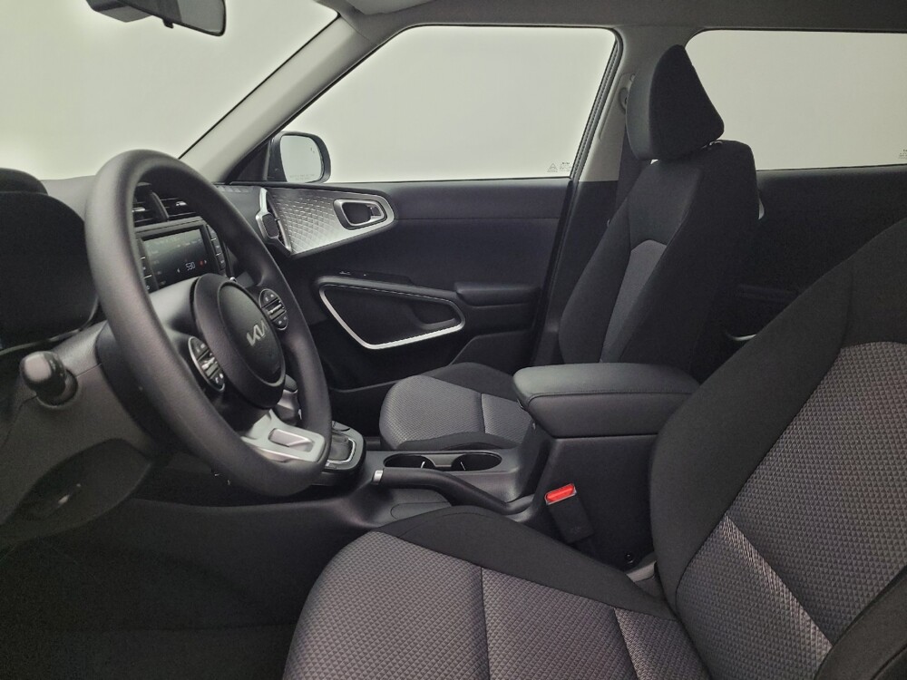 2025 Kia Soul in Maple Heights, OH 44137 - 18125338 17
