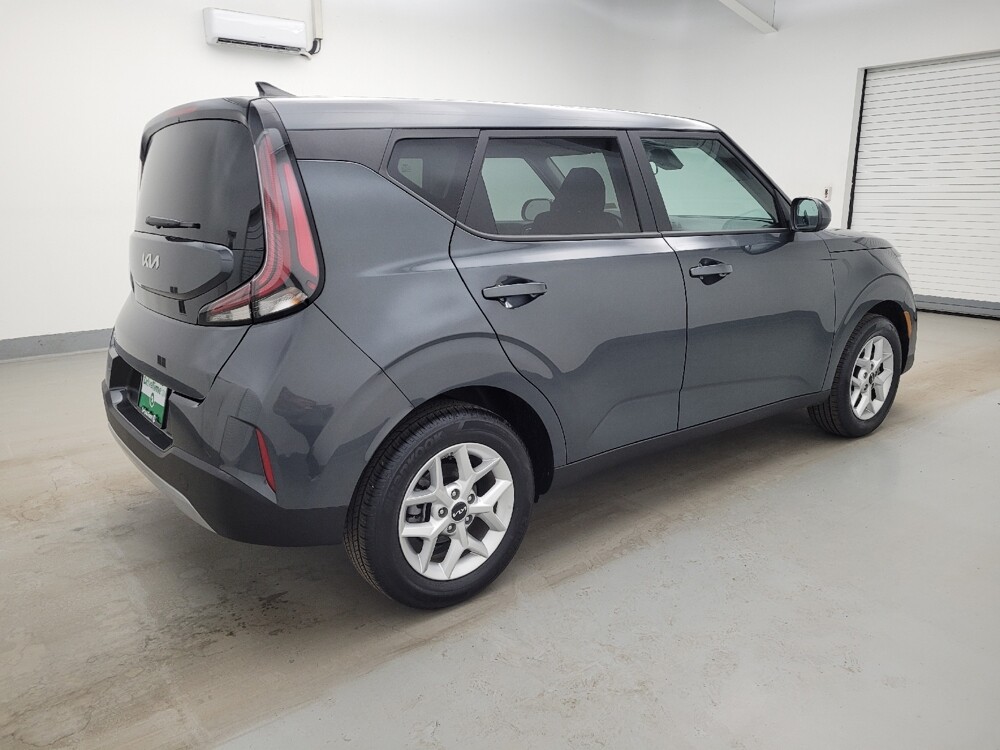 2025 Kia Soul in Maple Heights, OH 44137 - 18125338 10