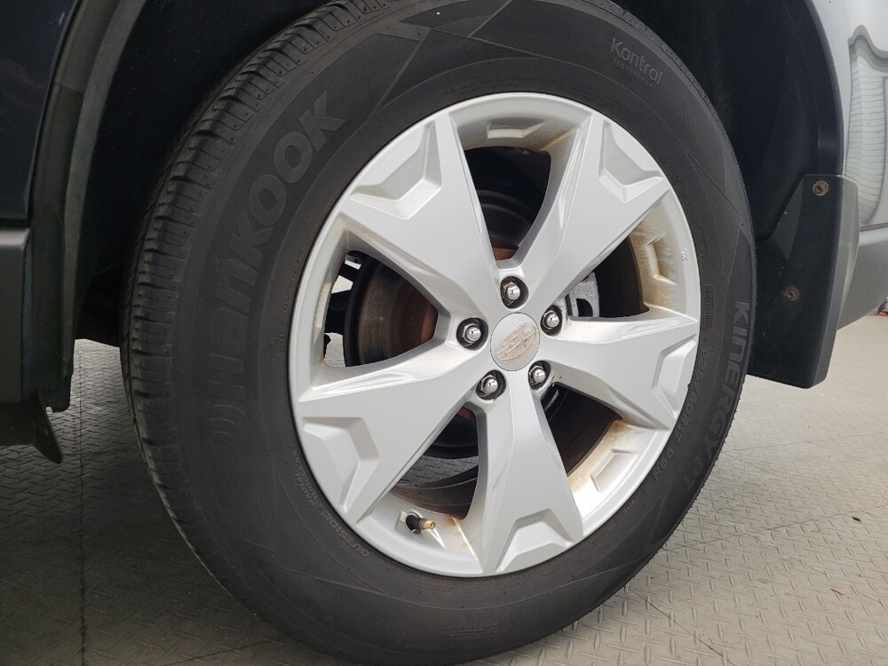 2015 Subaru Forester in Pittsburgh, PA 15236 - 18125348 31