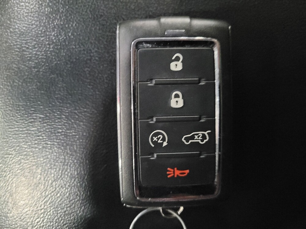 2021 Jeep Grand Cherokee L in Pittsburgh, PA 15237 - 18125350 32