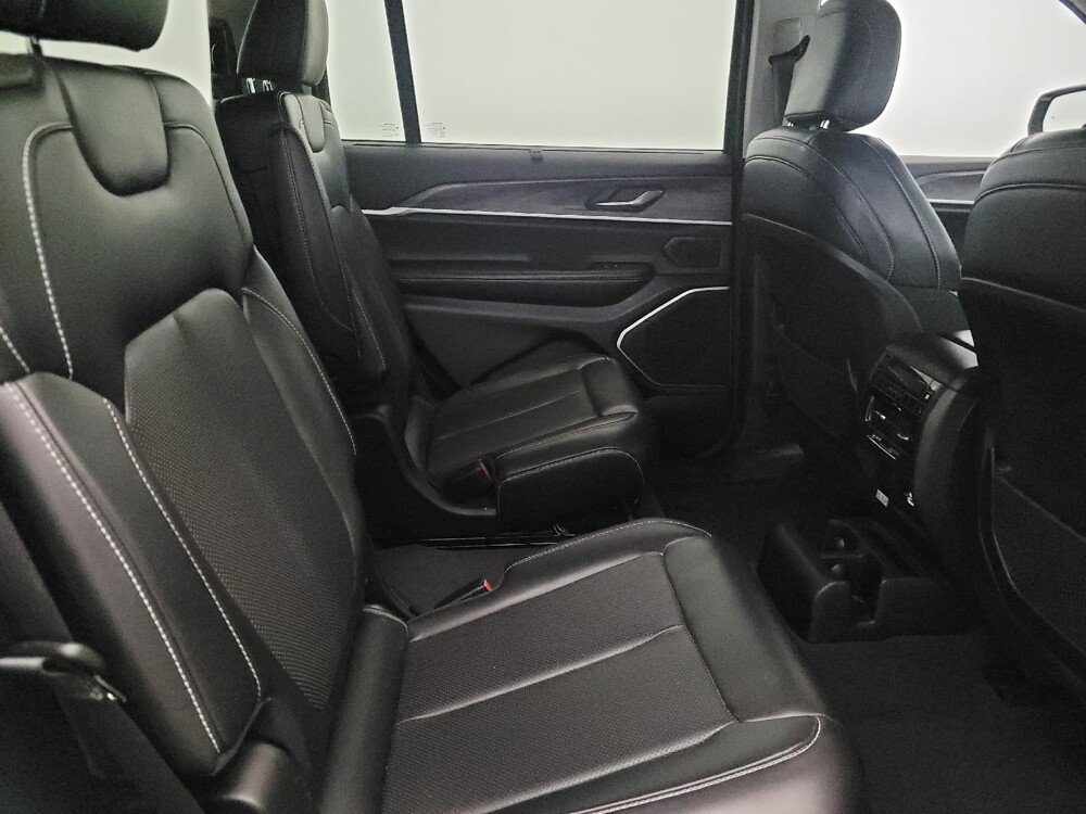 2021 Jeep Grand Cherokee L in Pittsburgh, PA 15237 - 18125350 19