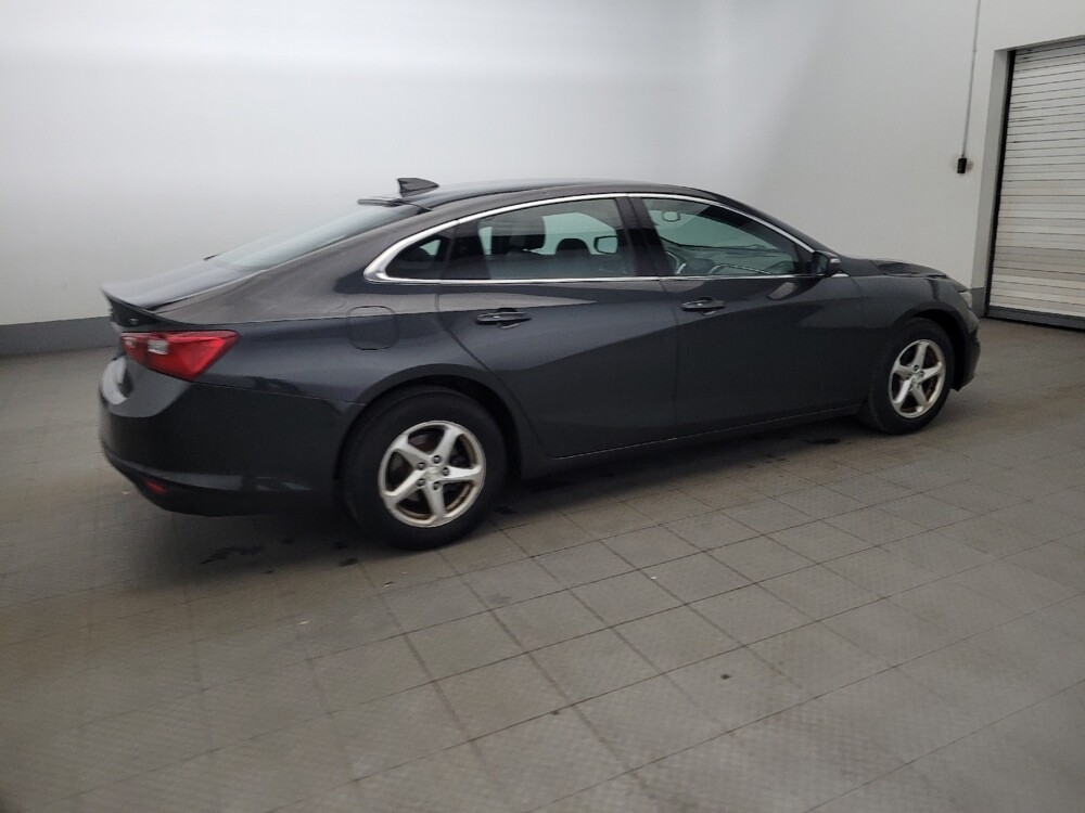 2018 Chevrolet Malibu in Williamstown, NJ 8094 - 18125358 10