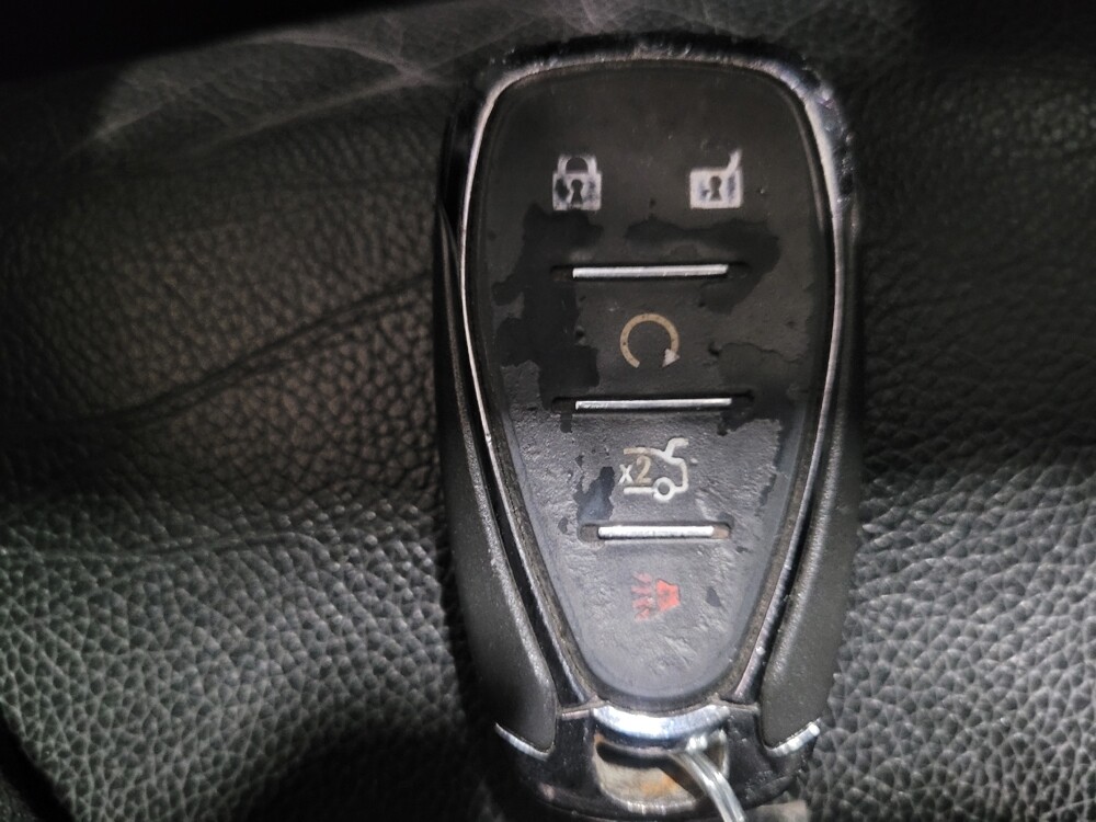 2018 Chevrolet Malibu in Williamstown, NJ 8094 - 18125358 32