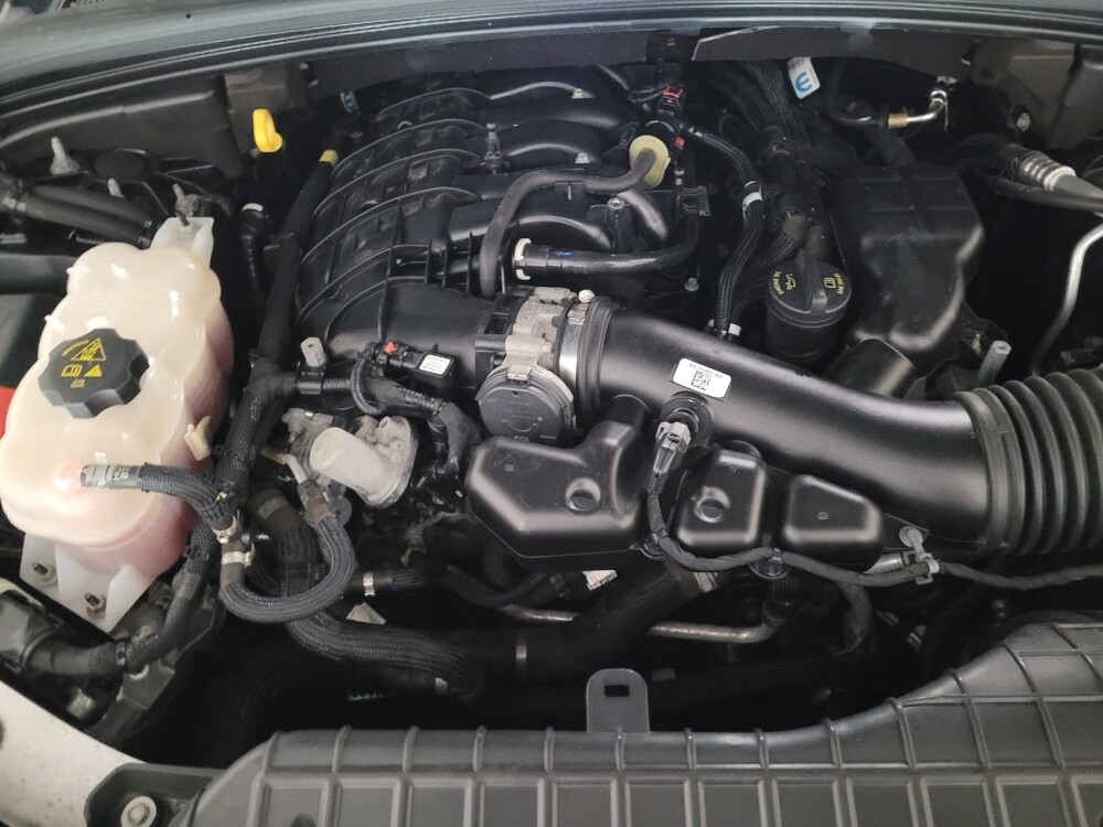 2021 Jeep Grand Cherokee L in Pittsburgh, PA 15237 - 18125363 30