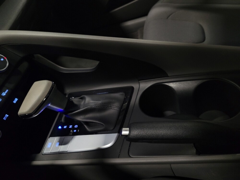 2023 Hyundai Elantra in Pittsburgh, PA 15236 - 18125364 26