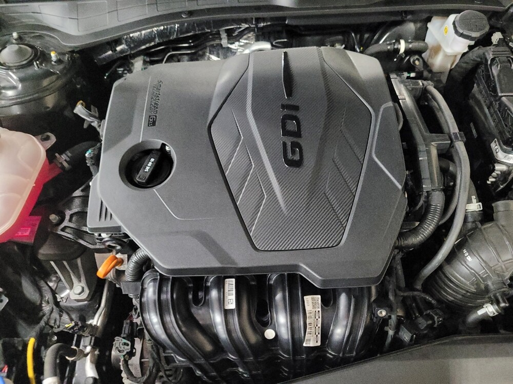 2023 Hyundai Sonata in Owings Mills, MD 21117 - 18125372 30