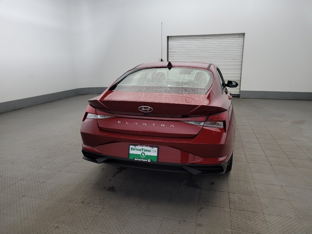 2023 Hyundai Elantra in Williamstown, NJ 8094 - 18125375 7