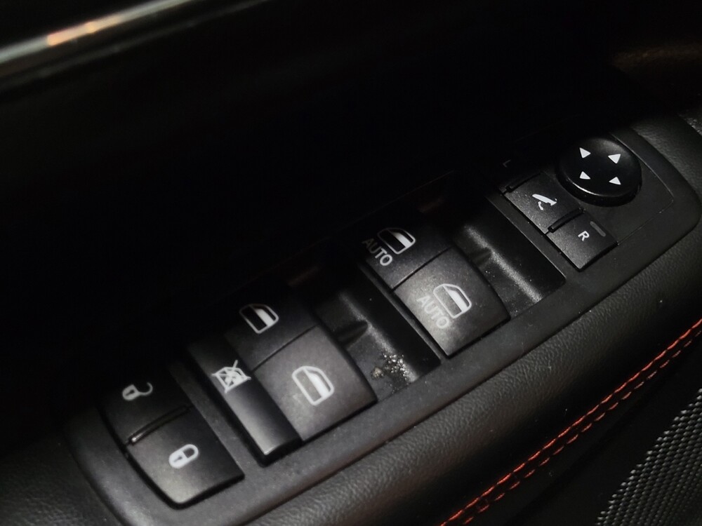 2019 Jeep Grand Cherokee in Pittsburgh, PA 15236 - 18125378 27