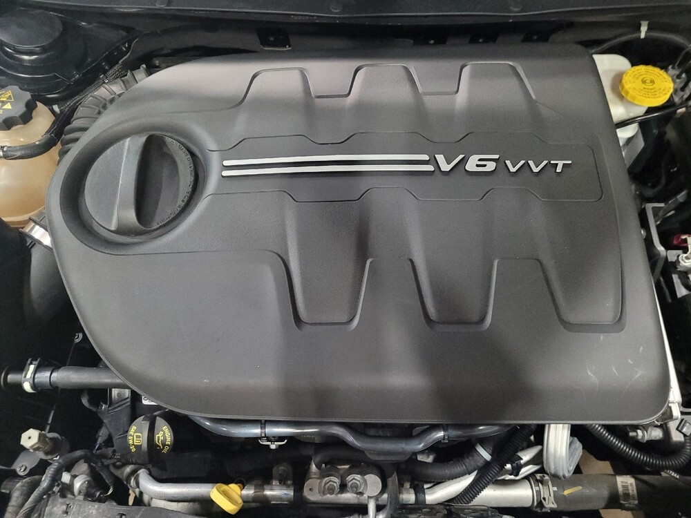 2018 Jeep Cherokee in Langhorne, PA 19047 - 18125381 30