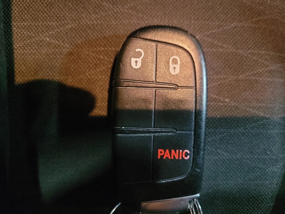 2018 Dodge Durango in Chesapeake, VA 23320 - 18125387 32