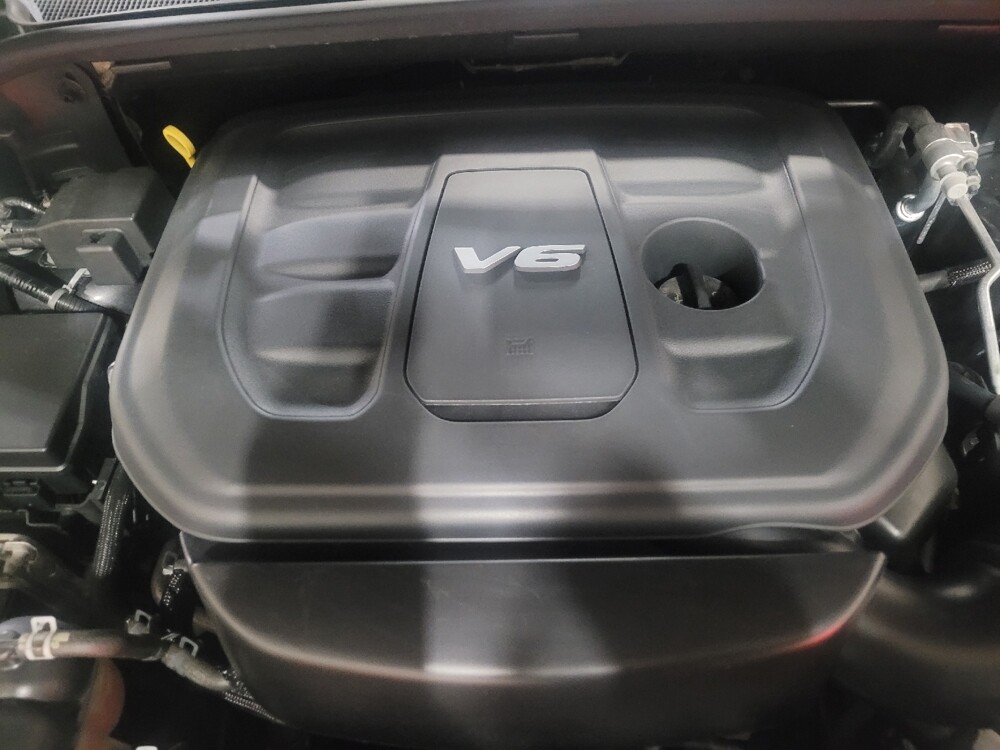 2016 Jeep Grand Cherokee in Pittsburgh, PA 15237 - 18125396 30