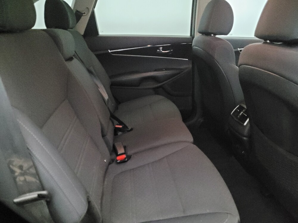 2019 Kia Sorento in Chesapeake, VA 23320 - 18125399 19
