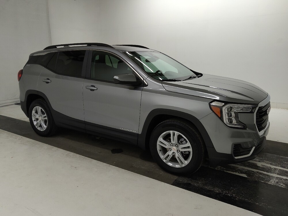 2024 GMC Terrain in Gladstone, MO 64118 - 18125408 11