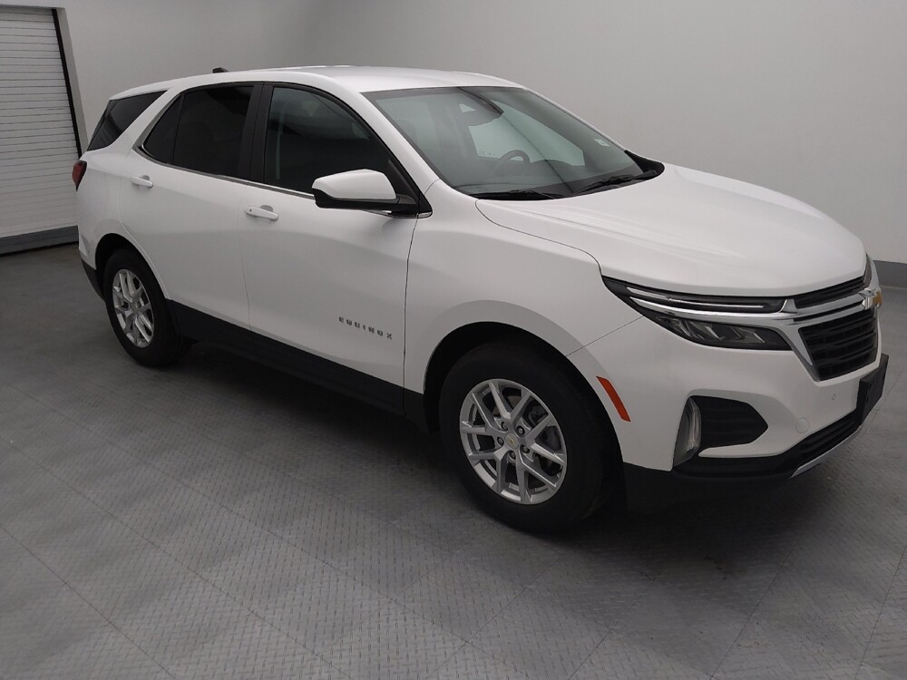 2022 Chevrolet Equinox in Topeka, KS 66611 - 18125410 11