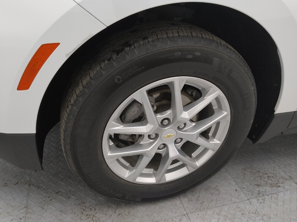 2022 Chevrolet Equinox in Topeka, KS 66611 - 18125410 31