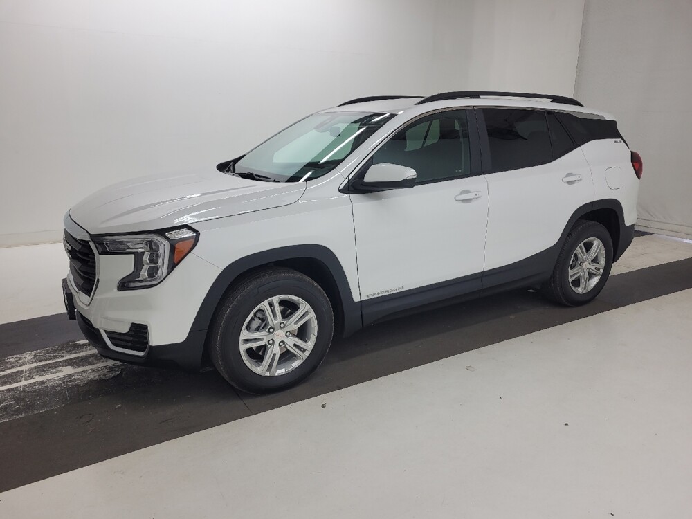 2024 GMC Terrain in St. Louis, MO 63125 - 18125411 2