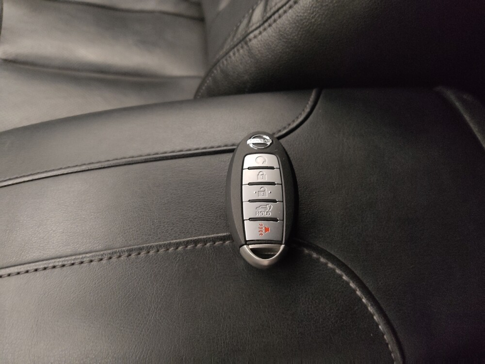 2019 Nissan Rogue in Independence, MO 64055 - 18125413 32