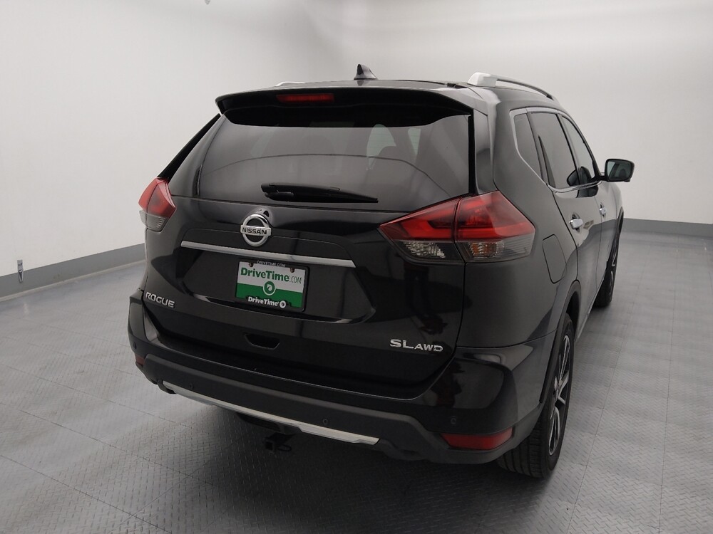 2019 Nissan Rogue in Independence, MO 64055 - 18125413 7