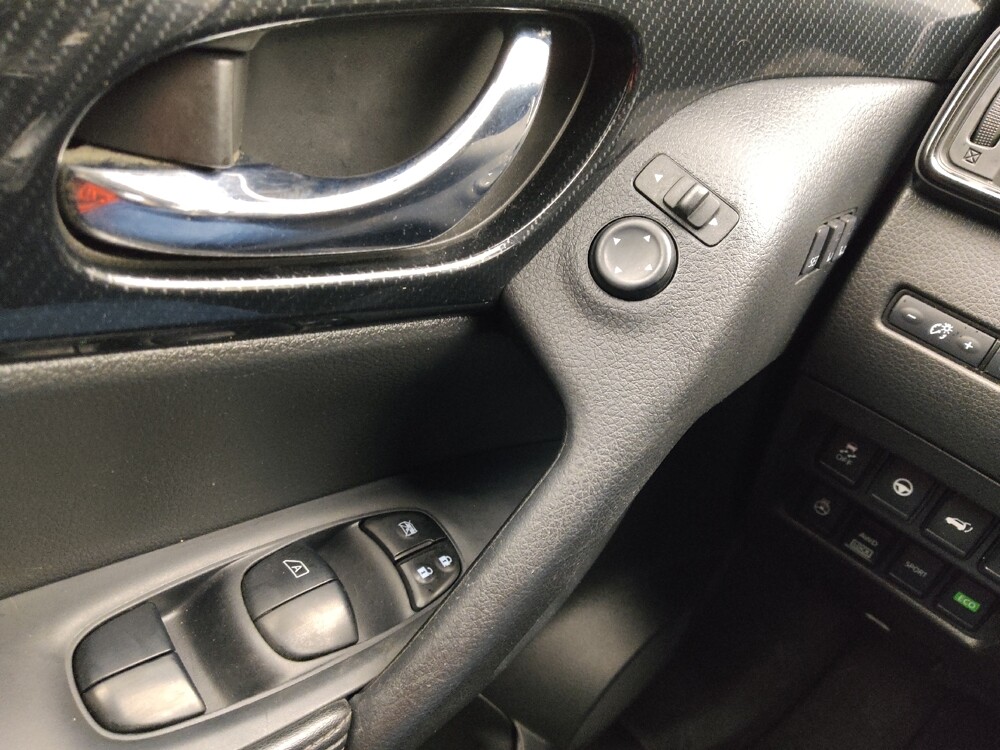 2019 Nissan Rogue in Independence, MO 64055 - 18125413 27