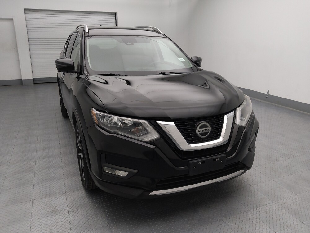 2019 Nissan Rogue in Independence, MO 64055 - 18125413 14