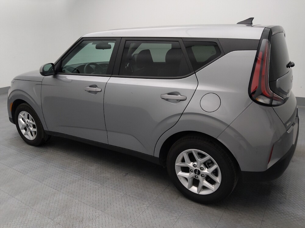 2025 Kia Soul in Gladstone, MO 64118 - 18125415 3