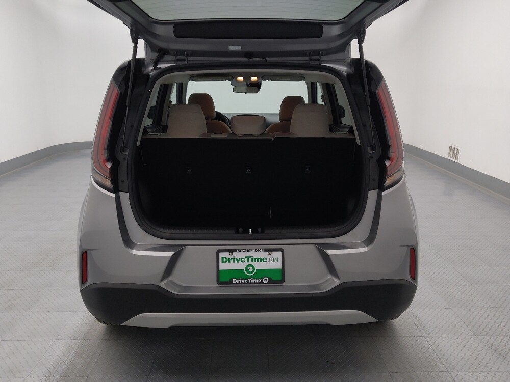 2025 Kia Soul in Gladstone, MO 64118 - 18125415 29