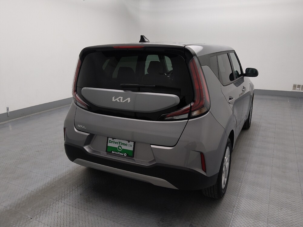 2025 Kia Soul in Gladstone, MO 64118 - 18125415 7