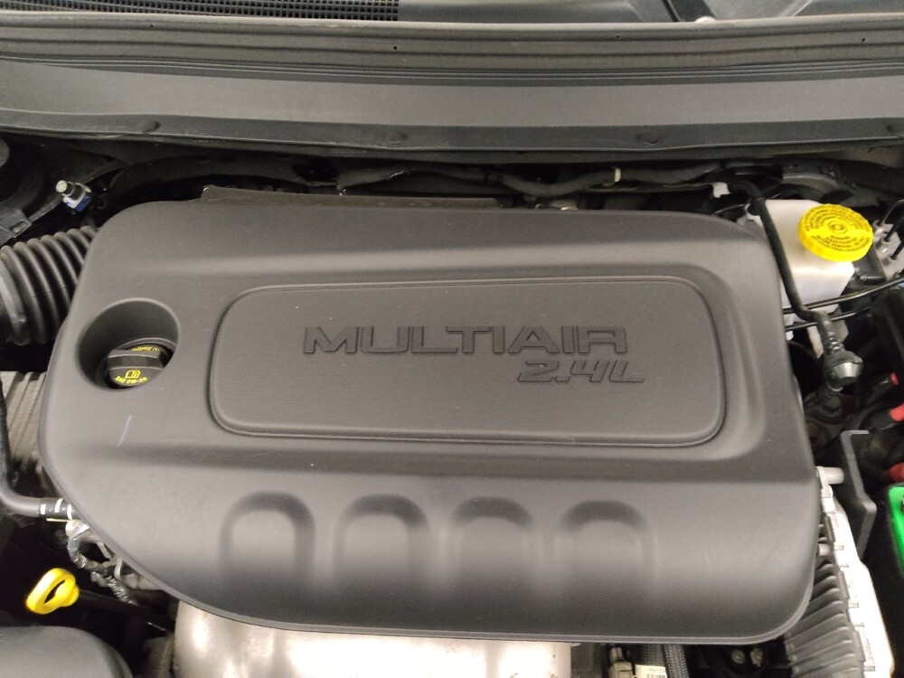 2019 Jeep Cherokee in Peoria, IL 61615 - 18125419 30