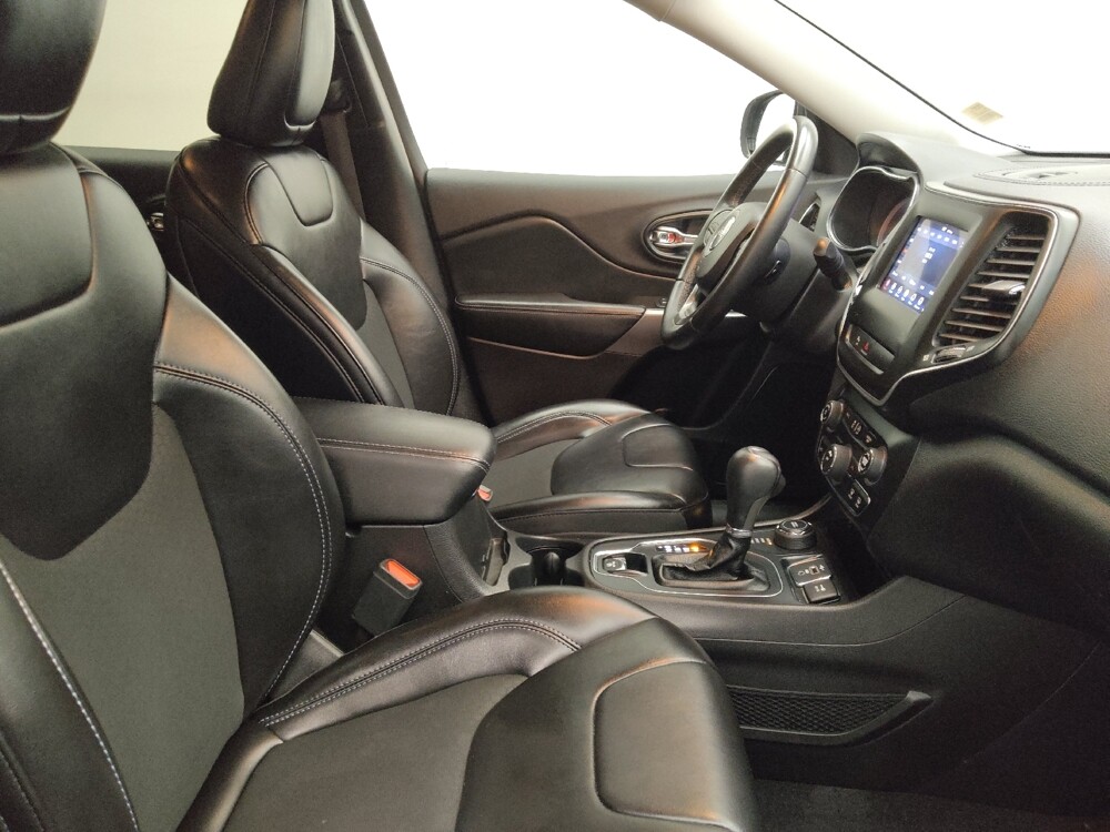 2019 Jeep Cherokee in Peoria, IL 61615 - 18125419 21