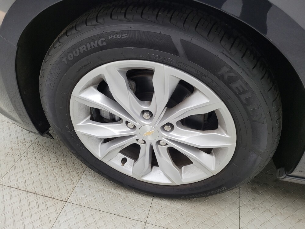 2023 Chevrolet Malibu in Des Moines, IA 50310 - 18125421 31