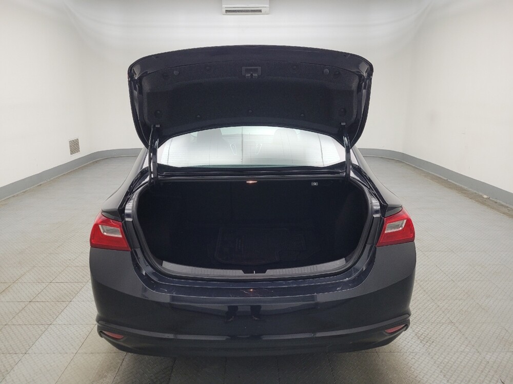 2023 Chevrolet Malibu in Des Moines, IA 50310 - 18125421 29