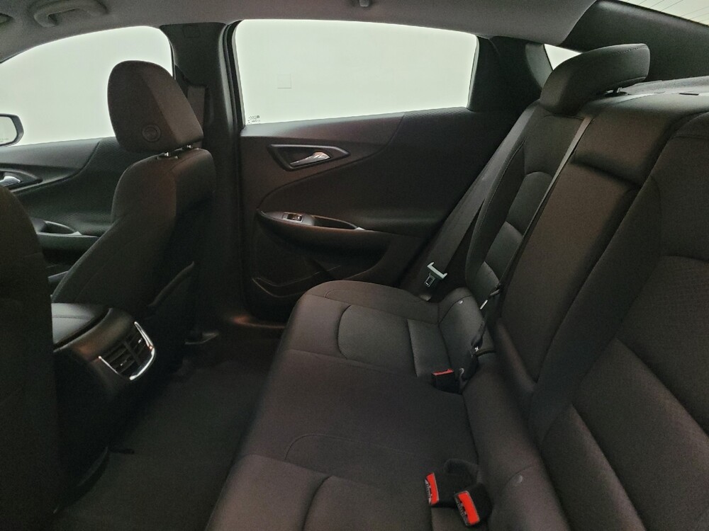 2023 Chevrolet Malibu in Des Moines, IA 50310 - 18125421 18