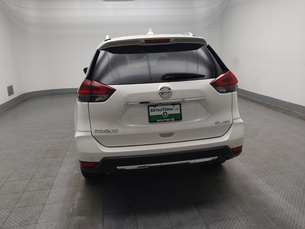 2019 Nissan Rogue in Peoria, IL 61615 - 18125422 6