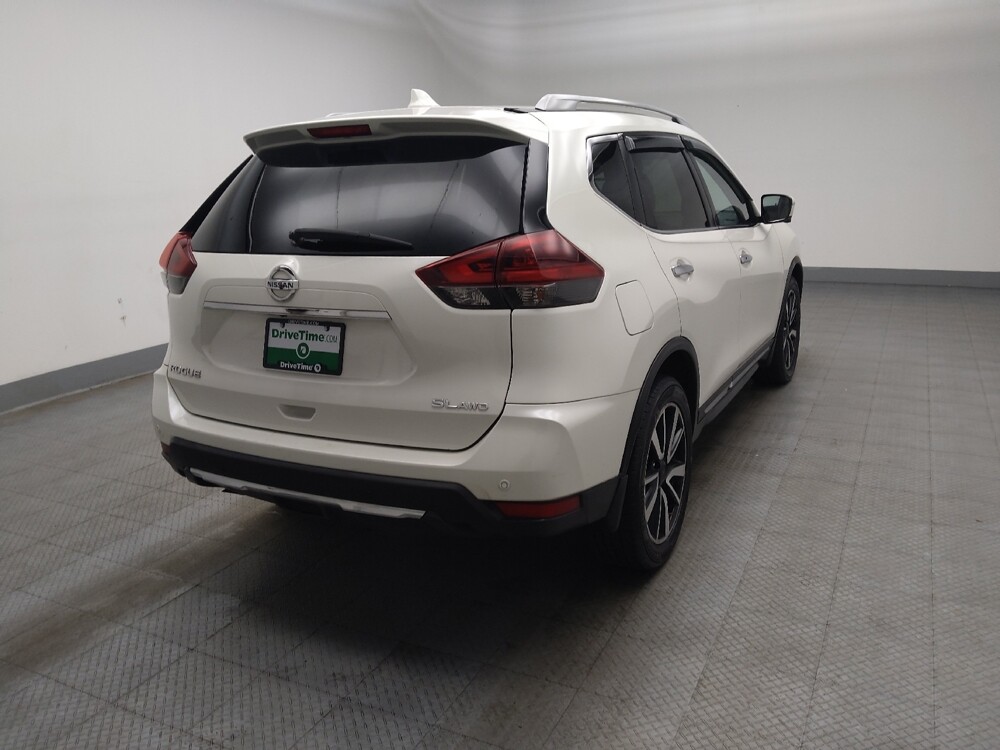 2019 Nissan Rogue in Peoria, IL 61615 - 18125422 9