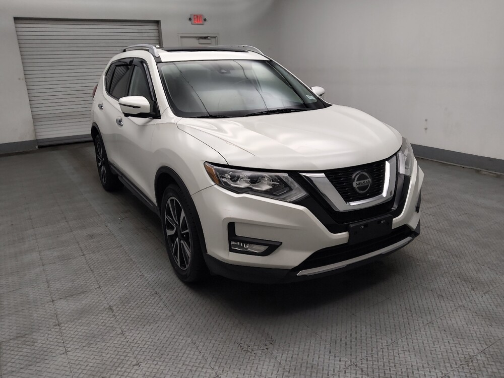 2019 Nissan Rogue in Peoria, IL 61615 - 18125422 13