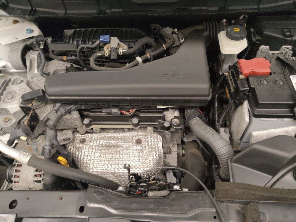 2019 Nissan Rogue in Peoria, IL 61615 - 18125422 30