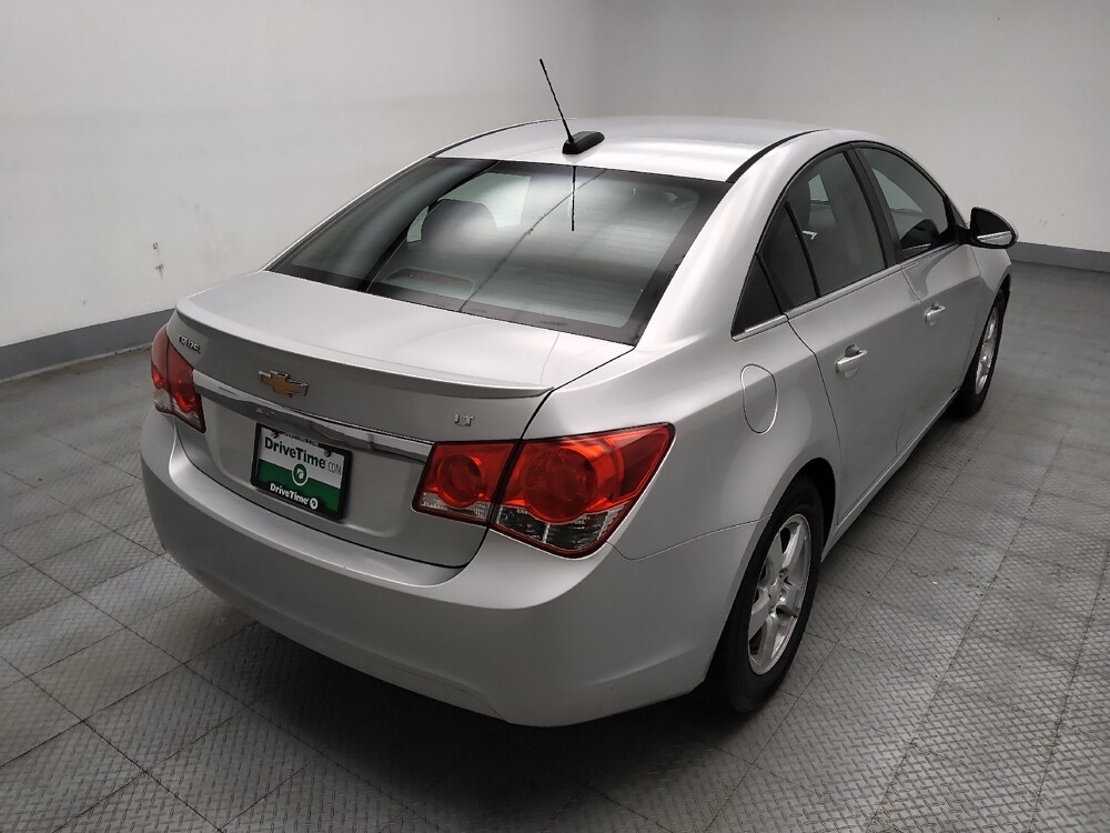 2016 Chevrolet Cruze in Des Moines, IA 50310 - 18125423 9