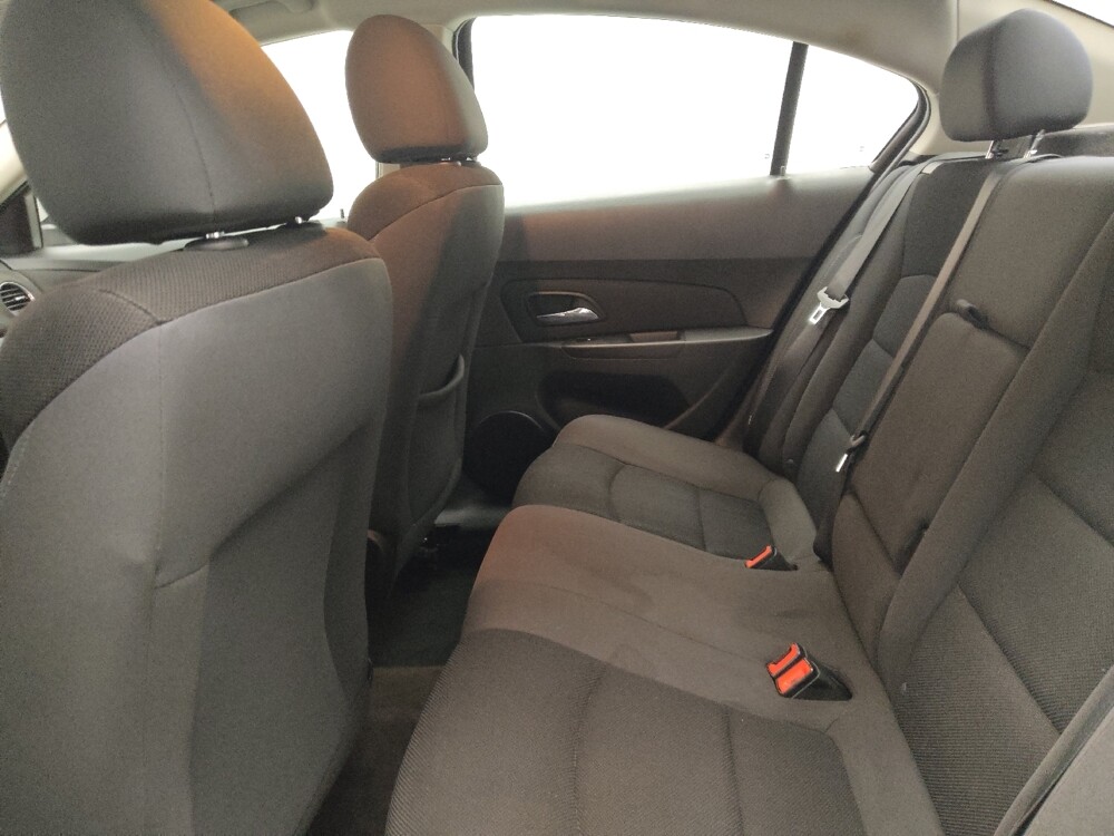 2016 Chevrolet Cruze in Des Moines, IA 50310 - 18125423 18