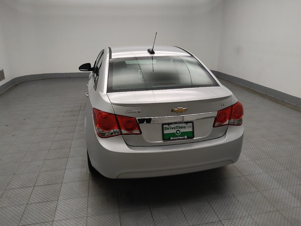 2016 Chevrolet Cruze in Des Moines, IA 50310 - 18125423 6